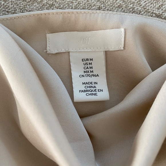 H&M Satin cropped corset in Ivory - size M - Picture 9 of 10